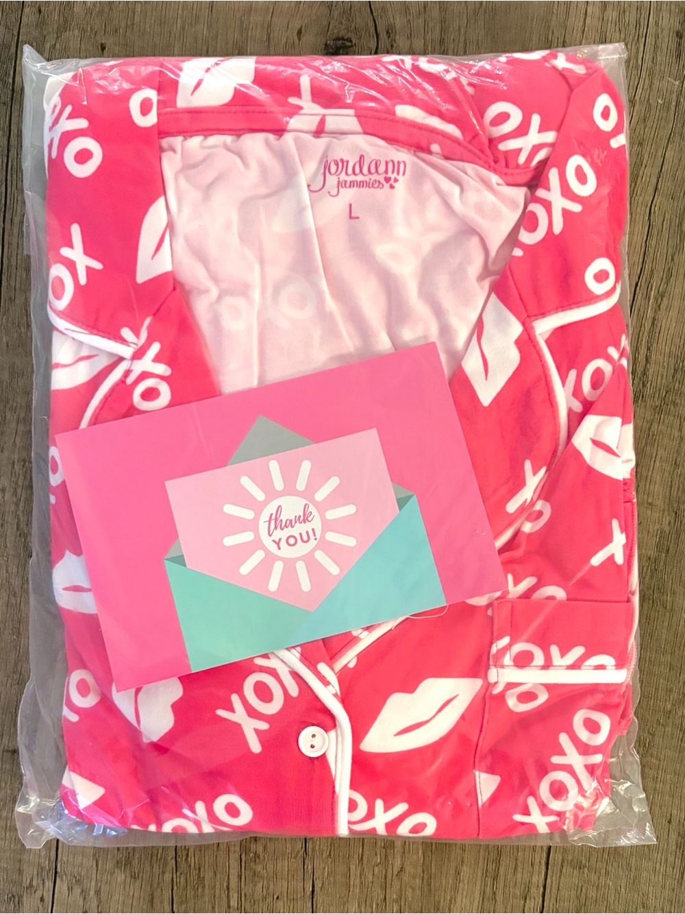 NWT Jordann’s Jammie’s Women’s Pink XOXO Short Pajama Set - Picture 2 of 10
